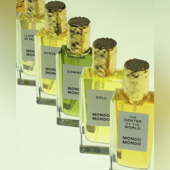 Mondo Mondo Jewelry - Mondo Mondo • I like you in velvet • Fragrance